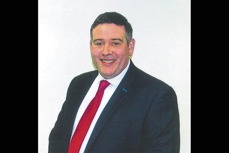Longford road needs urgent attention to tackle 'massive potholes'