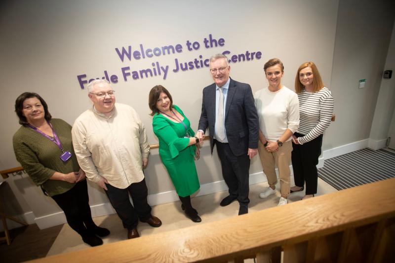 Health Minister whistle-stop visit to Women’s Aid Centre in Derry