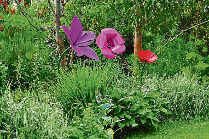 Christmas Demonstration at garden club meeting in Tipperary