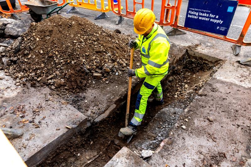 Works continue to repair burst watermain impacting Waterford homes and businesses