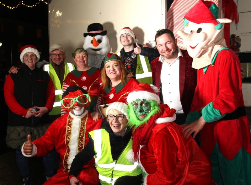 Finishing touches being put to plans for Christmas lights display in Offaly town