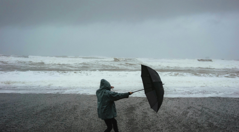 ALERT: Met Éireann issues wind warning for six Irish counties 