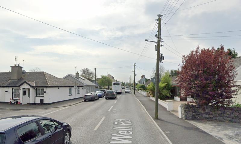 Pole 'right in the middle' of a Portlaoise house driveway