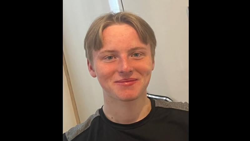 Gardaí issue urgent public appeal to help trace missing 17-year-old boy