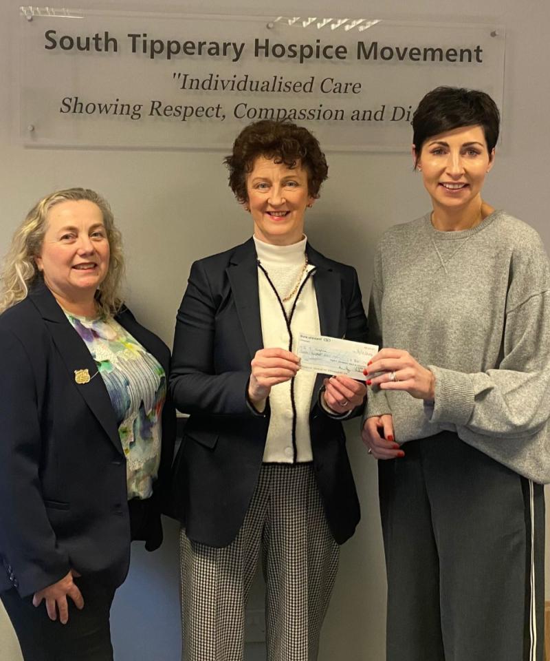 Tipperary Golf and Country club group raise funds for South Tipperary Hospice Movement