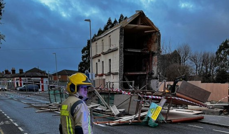 Collapsed scaffolding  leaves road blocked as the aftermath of Storm Éowyn begins