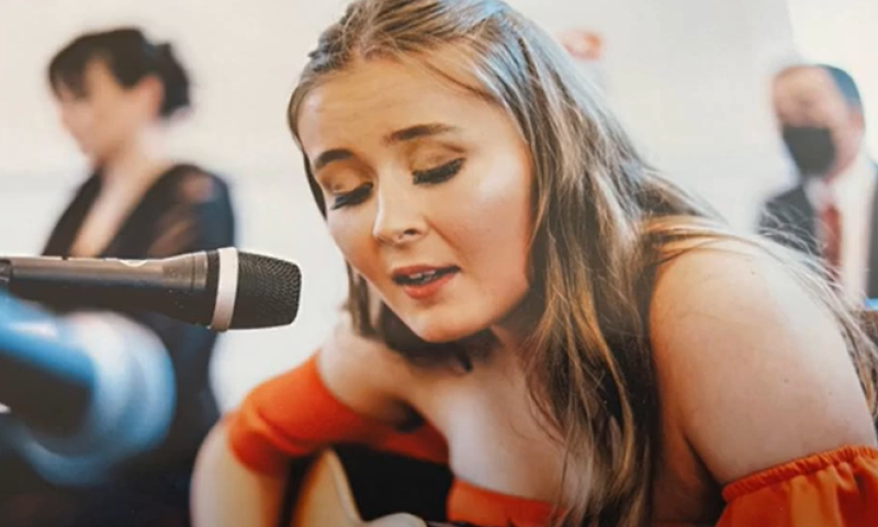 WATCH: Emotional candlelit tribute to 'radiant spirit' Aoife Shelly from Tipperary