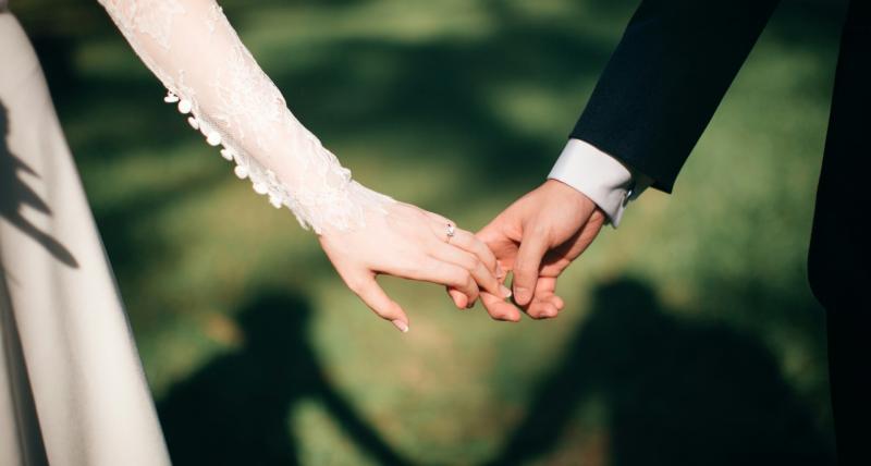 I DO! Tipperary couple ties the knot at local Tipperary golf club