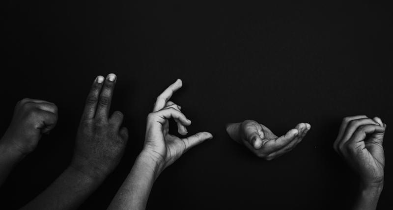 Calls made for more Irish Sign Language signage to be put up across Tipperary