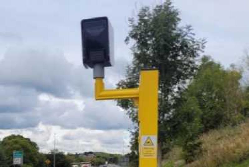 Static speed safety camera
