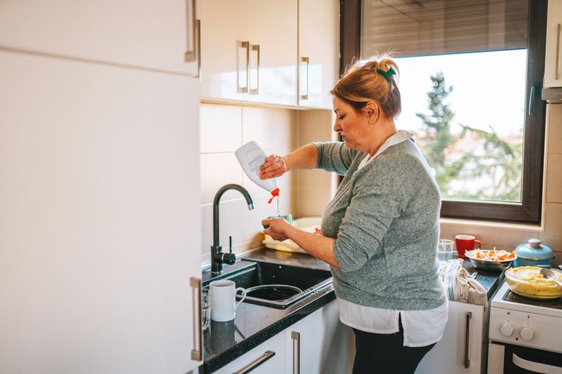 "One family here in Leitrim has an estimate of €150,000 to connect their home to the network", meeting heard