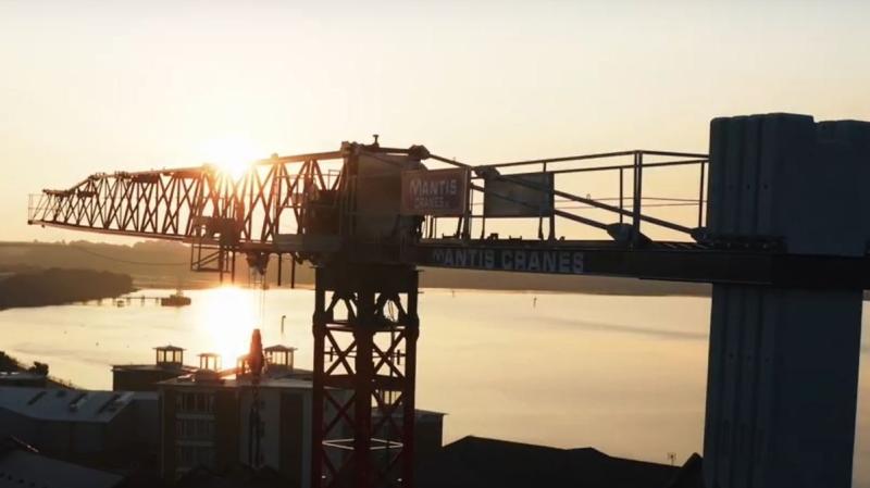 Mantis Cranes and Mc Menamin Engineering to create 15 new jobs
