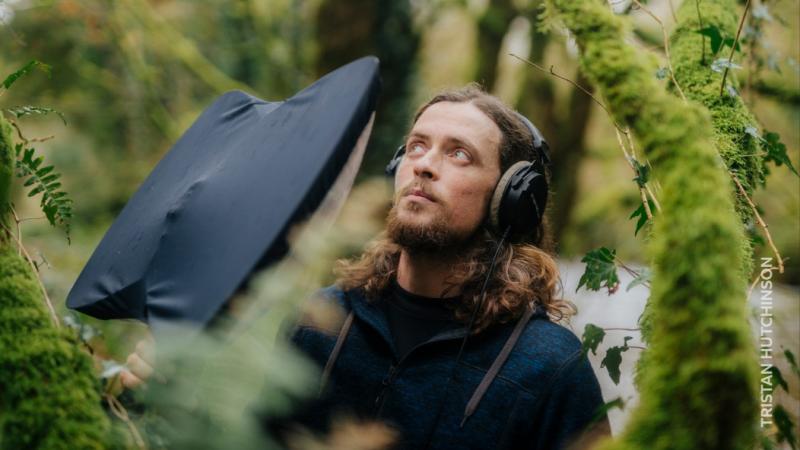 'Nature Boy' Irish ornithologist Se&aacute;n Ronayne set for Laois theatre