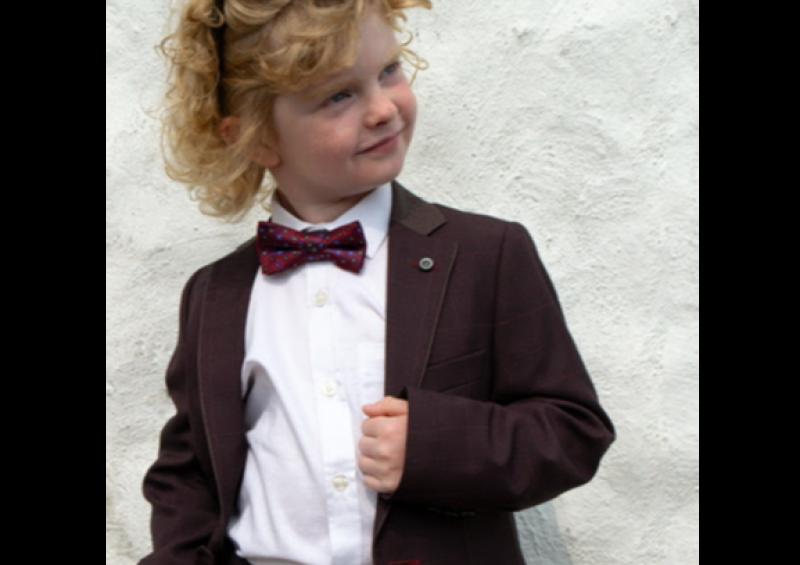 Fleadh's six-year-old viral sensation S&eacute;amie S&eacute;an picks up his dream suit in Leitrim
