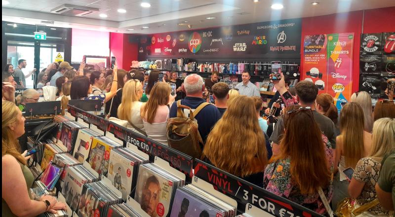 Kingfishr play exclusive acoustic set in Limerick ahead of Docklands sell-out