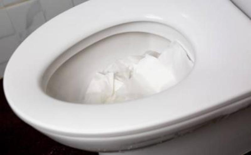 State of Donegal Town’s public toilets slammed at Municipal District meeting