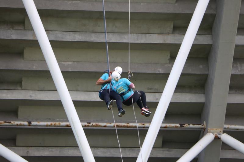 Love is in the air as couple get engaged during abseil in Limerick 