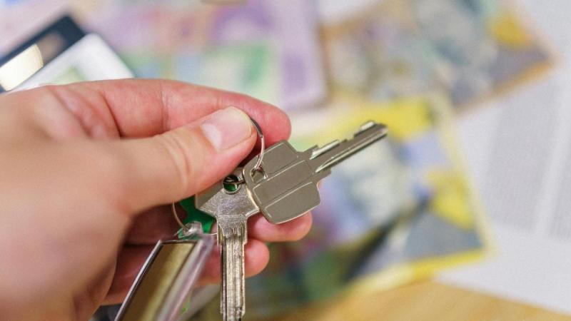 Short-term lets having ‘challenging’ impact on Donegal families’ housing search