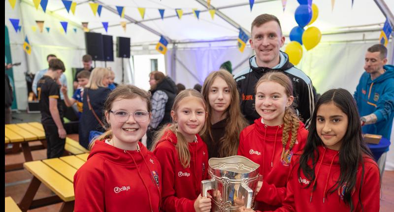 Carnival atmosphere as Camida welcomes the  Liam MacCarthy  Cup to Tipperary