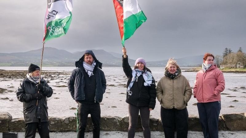 Protesters gather at Malin Bridge in latest anti-war ‘brigil’ in support of Palestine