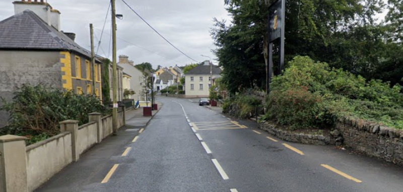 Glenties' footpath being left unfinished is ‘unsafe and unacceptable’