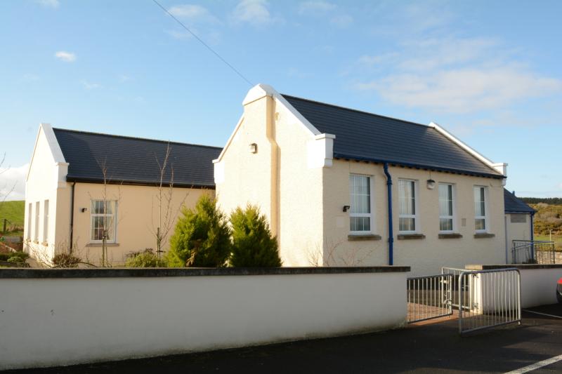 Government say strategy for Donegal schools with defective blocks will be developed