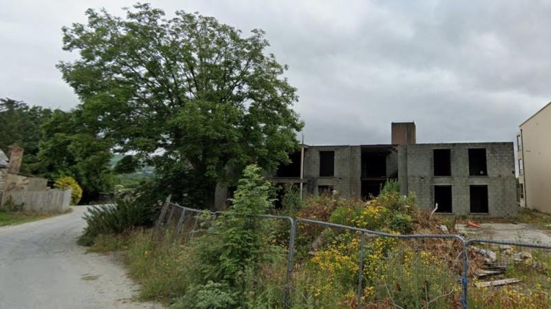 Donegal County Council permits 19 apartments on former Lifford factory site