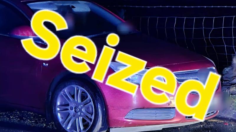 Two arrested after failing to stop at border Garda checkpoint 