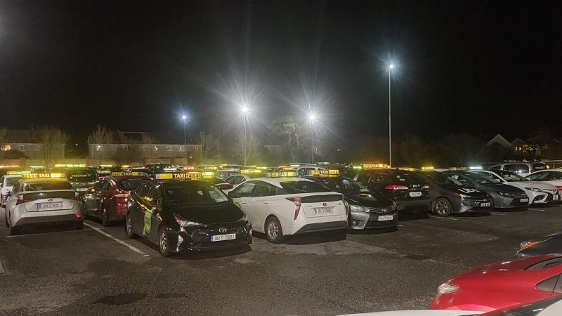 Limerick students celebrating 'Christmas Day' caught up in taxi drivers' Uber boycott