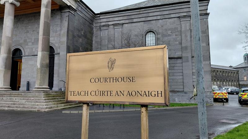 'Reprehensible': Tipperary man who threatened to 'torch' woman's home to avoid prison term