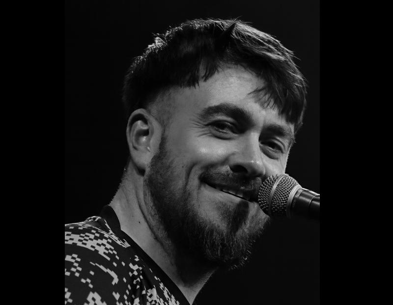 Foynes singer-songwriter brings Tip Of The Hat to Limerick stage