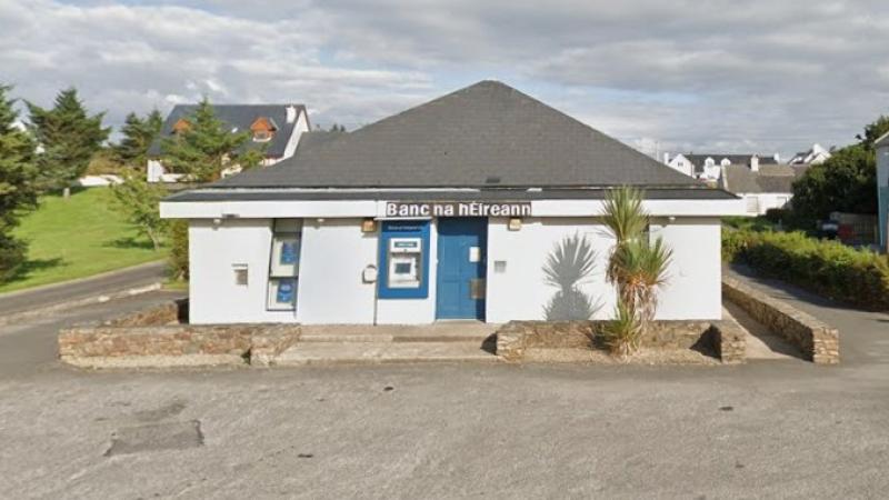 Appeal lodged against Bunbeg Bank of Ireland conversion to hardware shop