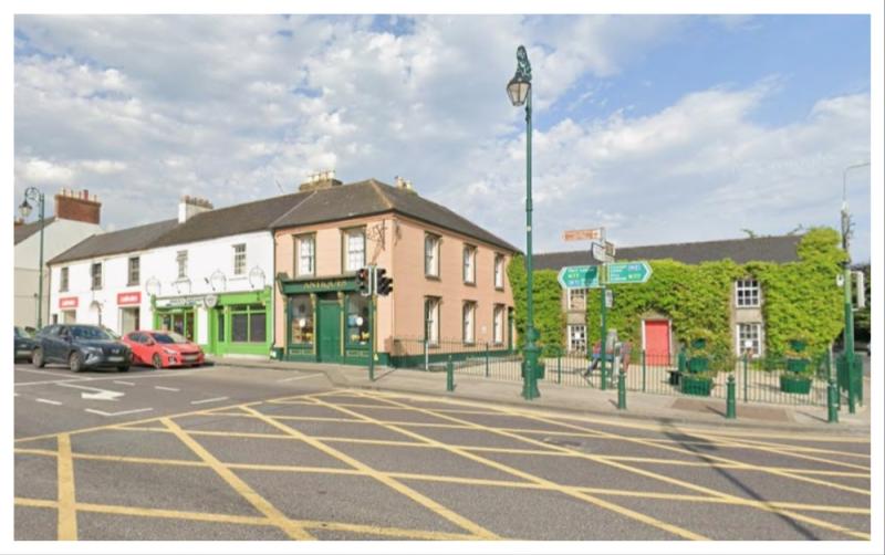 Faulty traffic lights spark concerns over potential 'major accident' in Laois town