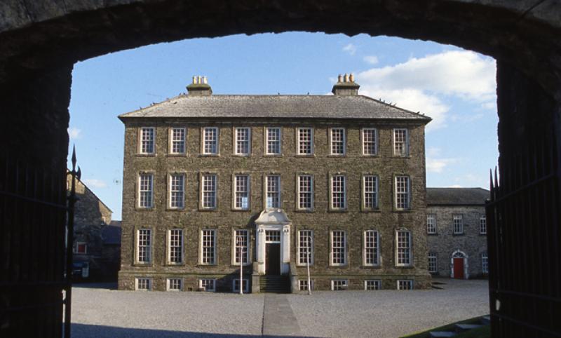 Proposal to create a café on ground floor of Roscrea's Damer House