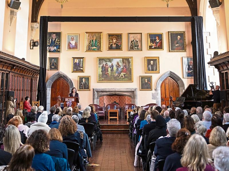 Limerick based artist unveils Edna O’Brien portrait at university