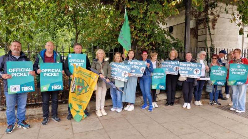 Donegal MD to write to Government on school secretaries and caretakers dispute