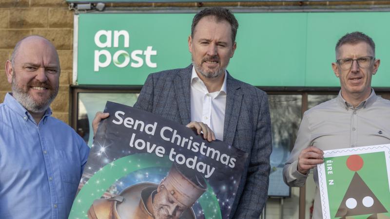 Minister McConalogue launches Christmas in the Post Offices campaign in Carndonagh