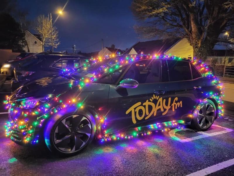 GALLERY:  Leitrim national school hosts Ray Foley's Today FM show for their Christmas market!