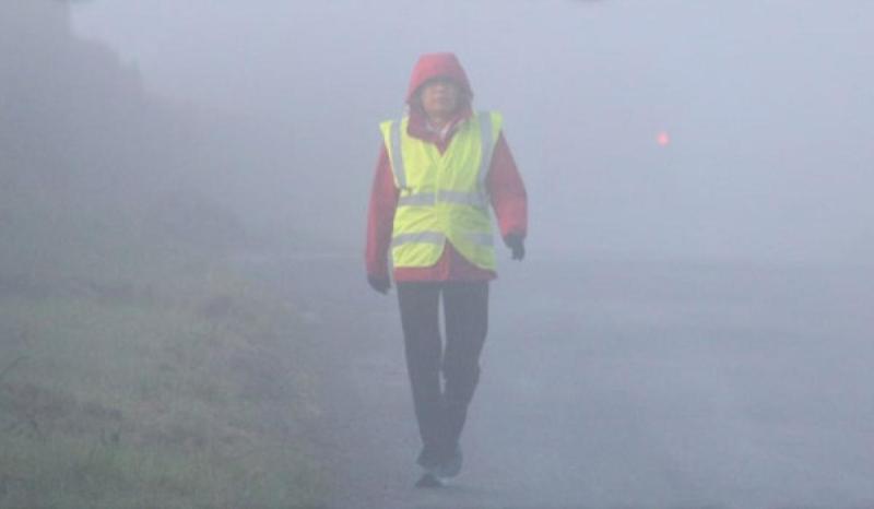 Donegal garda&iacute; again highlight the importance of wearing hi-vis clothing in winter