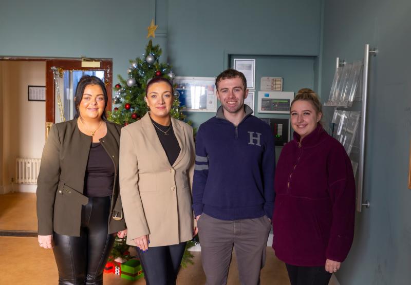 &lsquo;I never had a Christmas&rsquo; - Phil (54) puts up  tree for  the first time - Kilkenny Live