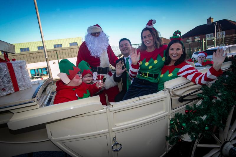 Annual &lsquo;Elf Run&rsquo; at Holy Child joined by Santa Claus and the Mayor