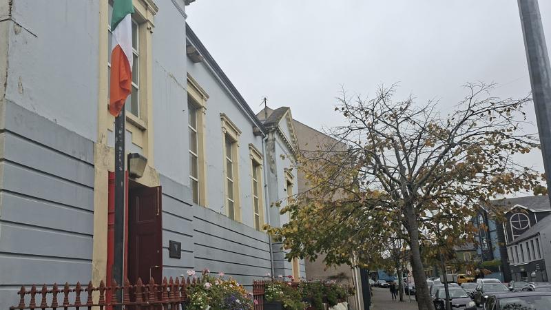 Drunk dad-of-seven who became aggressive to gardai was suffering from &lsquo;delirium&rsquo;