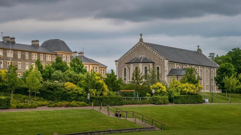 Morning theft of possessions from car parked at St Conal&rsquo;s Hospital