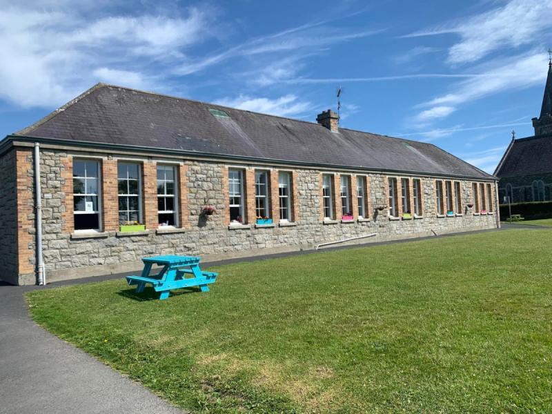 Parents shocked after school sends out email asking for one toilet roll per student