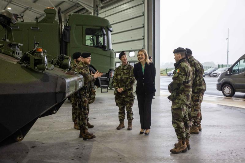 New Minister for Defence pays visit to Curragh Camp 