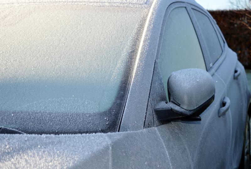 &lsquo;You couldn't make this up&rsquo;: Motorist in Kildare who drove with frozen windshield to appear in court