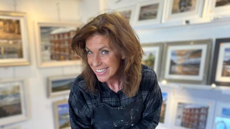 Morag McCafferty providing free creative workshop in Mullaghduff