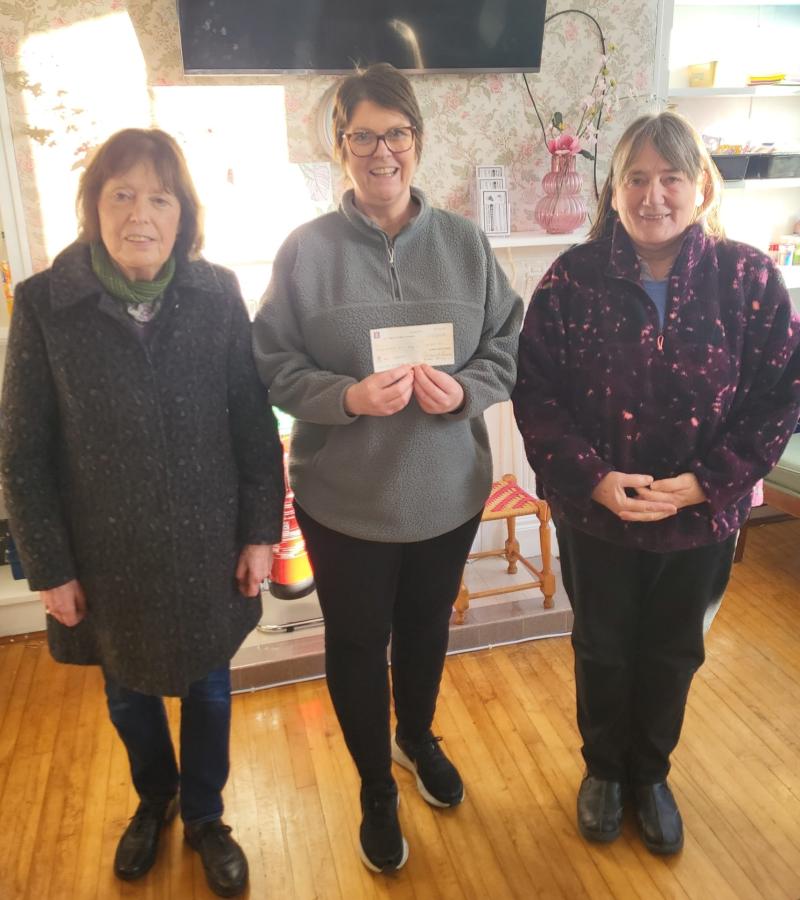 PICTURE: Carol service donation helps support meals on wheels service in Tipperary