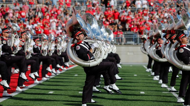 Ohio State University Band  coming to Kildare parade 