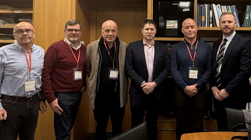 McGlinchey family meet with Sinn F&eacute;in Justice spokesperson in quest for truth and recovery